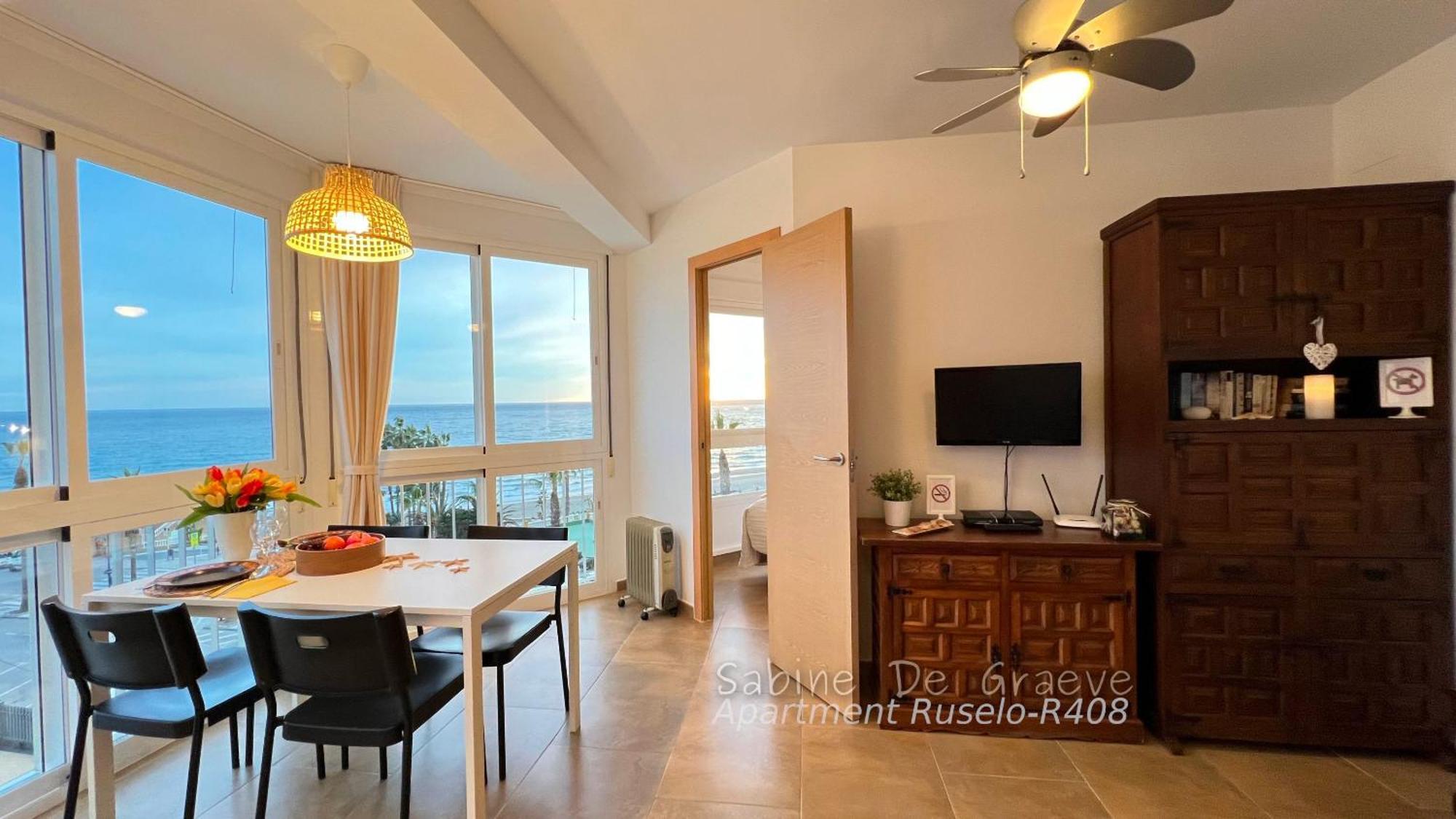 Love Nest By The Sea Wake Up With Ocean Views In Every Room Ruselo R408 Torrox Exteriör bild