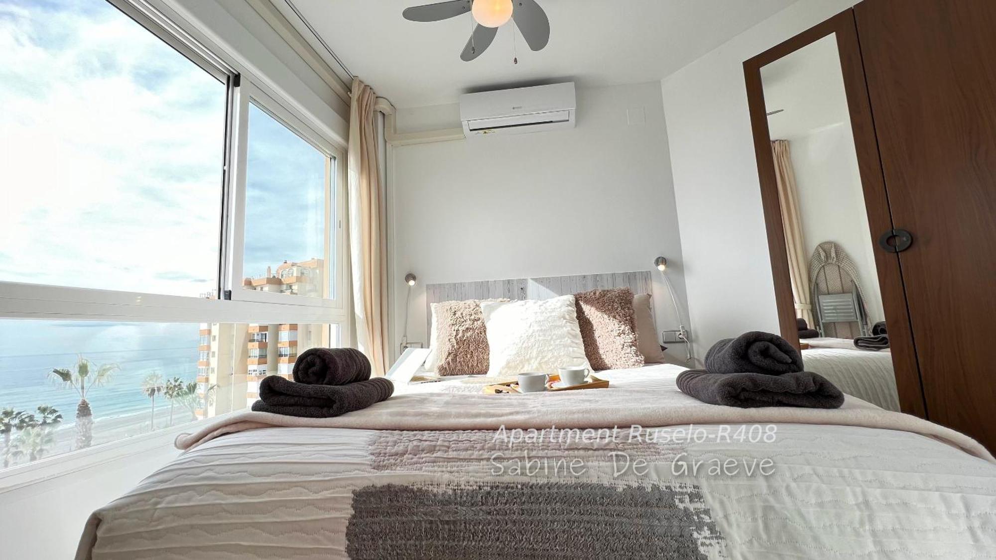 Love Nest By The Sea Wake Up With Ocean Views In Every Room Ruselo R408 Torrox Exteriör bild