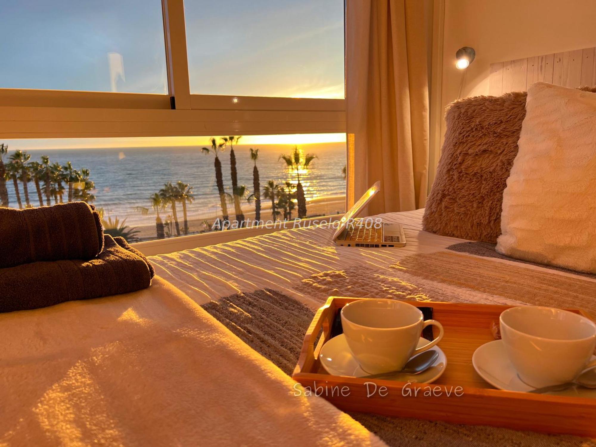 Love Nest By The Sea Wake Up With Ocean Views In Every Room Ruselo R408 Torrox Rum bild